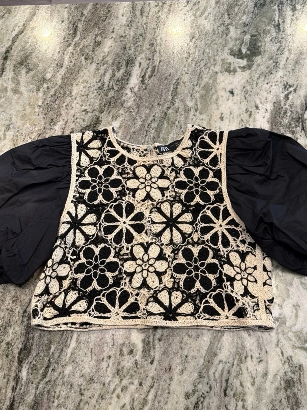 Zara Black Puff Sleeve Crochet Floral Crop Top - Black & Cream